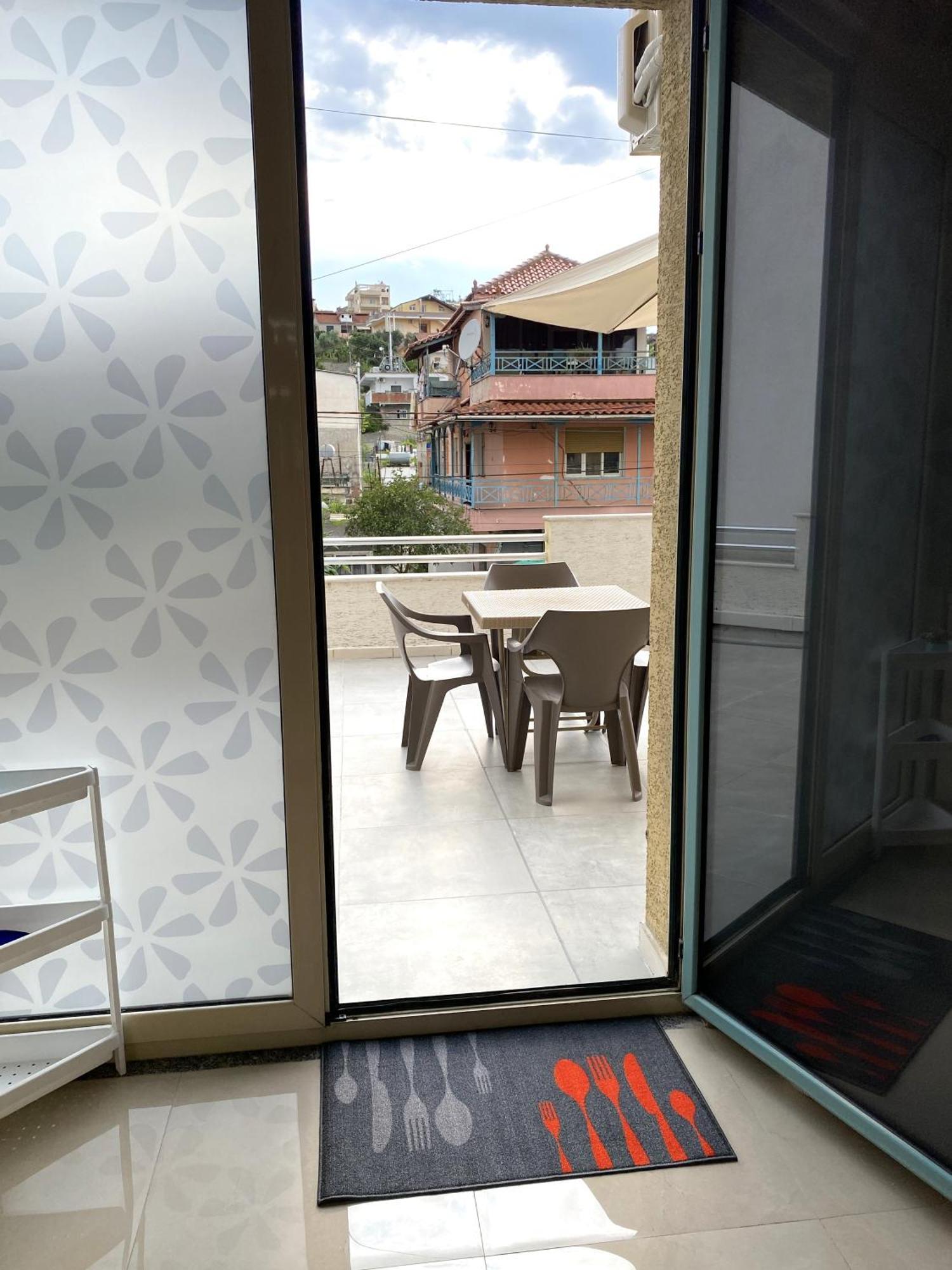 Tinas Rooms Драч Екстериор снимка